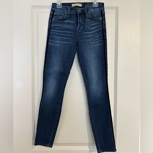 7 For All Mankind b(air) The Ankle Skinny with Velvet Pinstripe